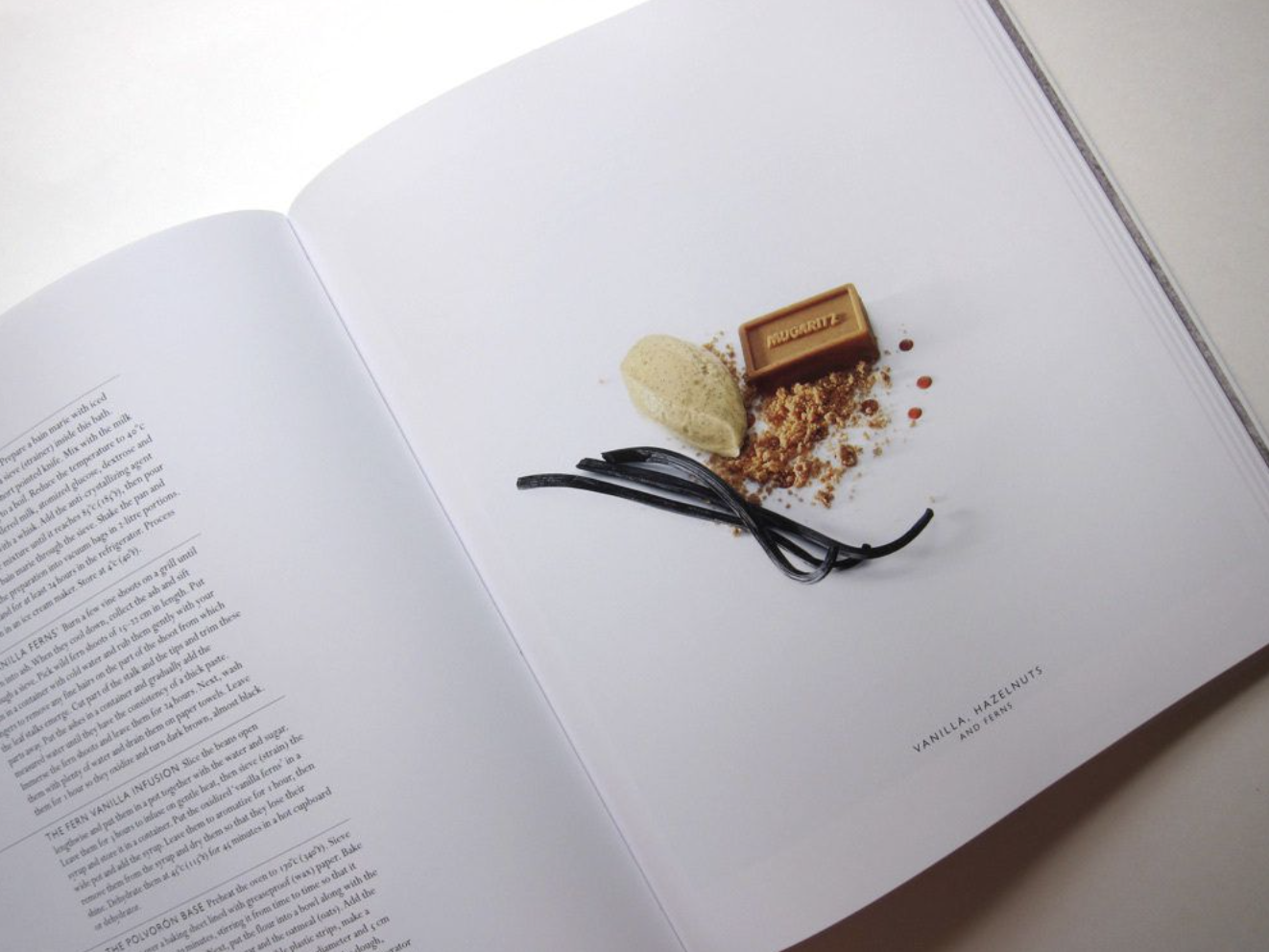 MUGARITZ 料理本 PHAIDON MUGARITZ 料理本 PHAIDON Mugaritz - A -現代料理のすべて」私の食の